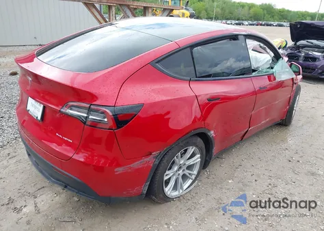 2021 Tesla Model Y Long Range Dual Motor All-Wheel Drive from USA, damaged, VIN 5YJYGDEE3MF173321